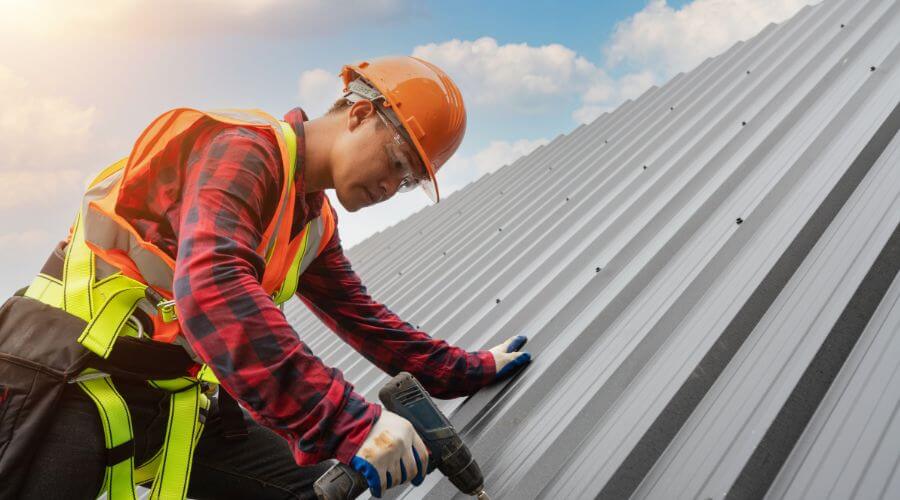 GAF certified roofer in Bourbon, IN